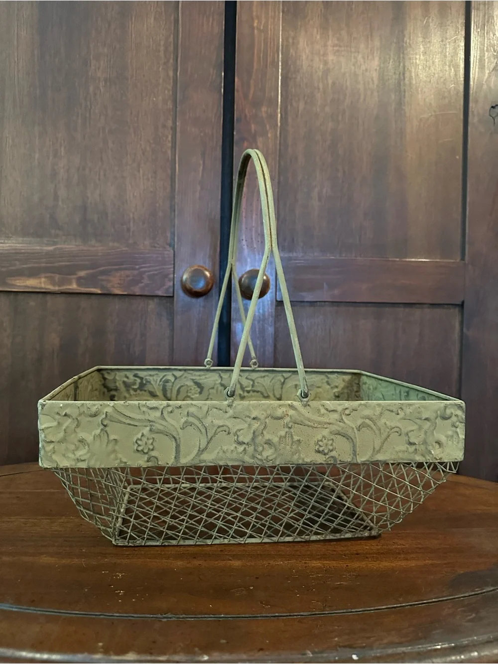 Metal • wire basket • fused handle • painted to look distressed
